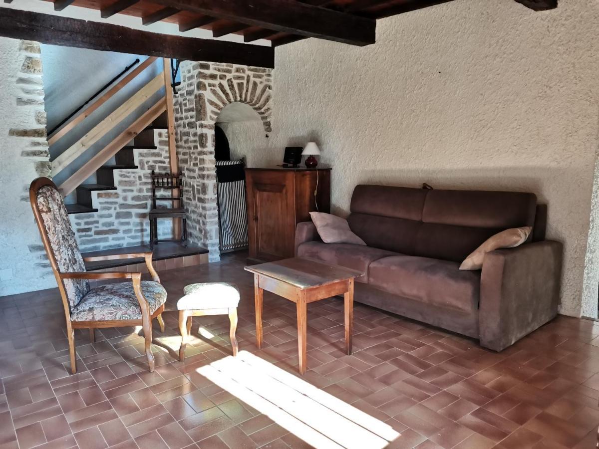 דירות Saint-Martin-de-Brômes Chez Gilles Math מראה חיצוני תמונה